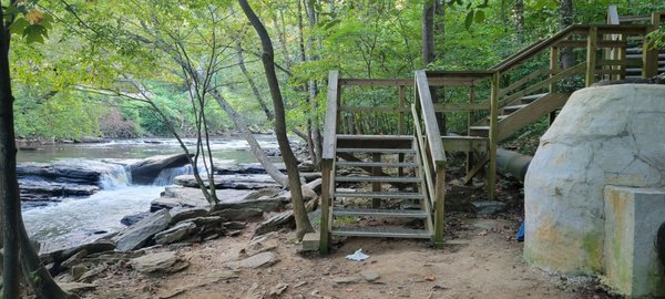 Vickery Creek Trail by null
