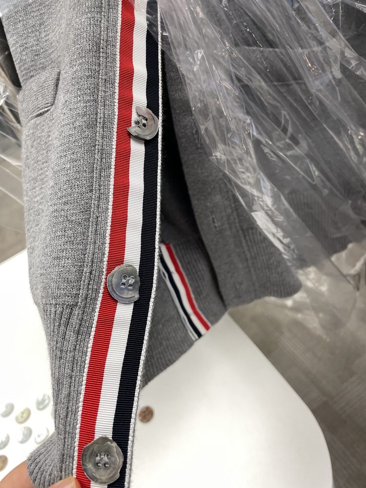 PROFESSIONAL CLEANERS Updated September 2024 49 Reviews 19800