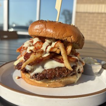 44 Mills Kitchen + Tap - New American Near Me - Concord, North Carolina