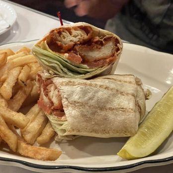 Skyline Restaurant & Banquet - Buffalo chicken wrap - Italian Near Me - Windsor Locks, Connecticut Skyline Restaurant & Banquet - Buffalo chicken wrap - Italian Near Me - Windsor Locks, Connecticut