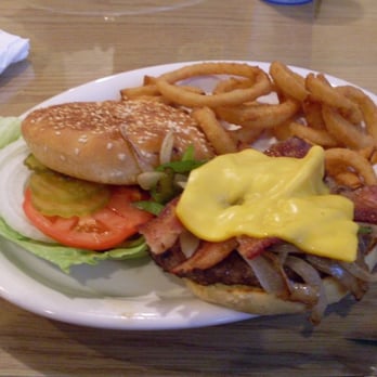 Louis' Diner - American Near Me - Littleton, Colorado Louis' Diner - American Near Me - Littleton, Colorado