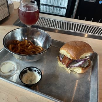 Ponysaurus Brewing Co - Burger with Bacon - Breweries Near Me - Raleigh, North Carolina Ponysaurus Brewing Co - Burger with Bacon - Breweries Near Me - Raleigh, North Carolina
