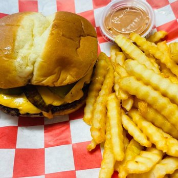 Chely’s - Smashed Burger - Mongolian Near Me - Klamath Falls, Oregon Chely’s - Smashed Burger - Mongolian Near Me - Klamath Falls, Oregon