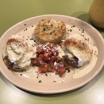 Snooze, an A.M. Eatery - Green Chile Benny - Breakfast & Brunch Near Me - Katy, Texas