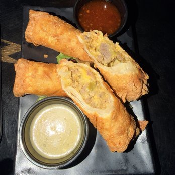 Vanity Restaurant And Bar - Philly steak egg rolls - Lounges Near Me - Atlanta, Georgia Vanity Restaurant And Bar - Philly steak egg rolls - Lounges Near Me - Atlanta, Georgia