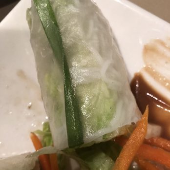 Little Saigon - Spring roll (vegetable/tofu) (but shrimp/pork is also an option) - Vietnamese Near Me - Brunswick, Maine
