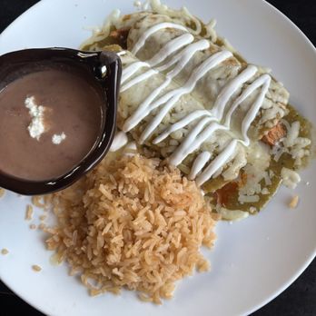 Casa Chida - Enchiladas with rice and beans - Mexican Near Me - Los Angeles, California Casa Chida - Enchiladas with rice and beans - Mexican Near Me - Los Angeles, California