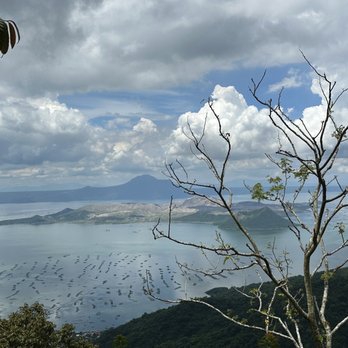 Balay Dako - What a view from our table - Filipino Near Me - Tagaytay, CAV Balay Dako - What a view from our table - Filipino Near Me - Tagaytay, CAV