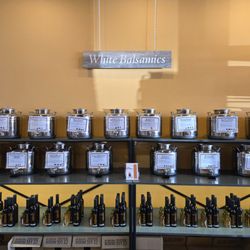 Infused Oils & Vinegars