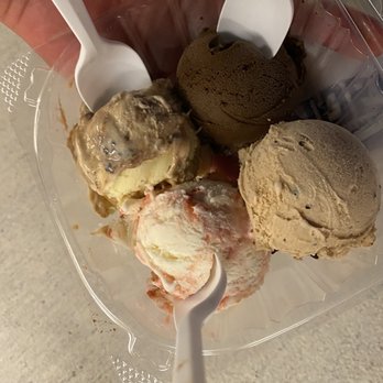 Handel’s Ice Cream - 4 Sampler - Ice Cream & Frozen Yogurt Near Me - Spring, Texas Handel’s Ice Cream - 4 Sampler - Ice Cream & Frozen Yogurt Near Me - Spring, Texas