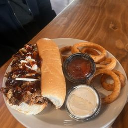 Pulled Pork Sandwich