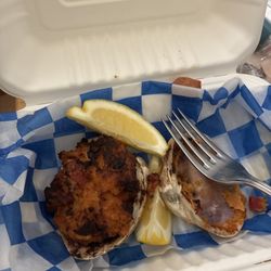 Tommy's Clam Shack - Allegedly a stuffie.