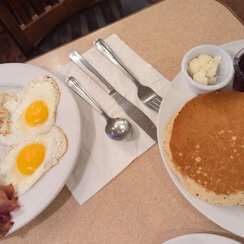 Bob Evans - American Near Me - Austintown, Ohio
