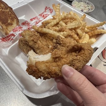 Raising Cane's Chicken Fingers - Chicken fingers - Fast Food Near Me - Dacula, Georgia