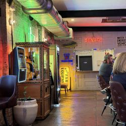 Senate Restaurant - There it is beyond the bar