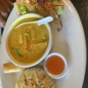Jasmine Thai Noodle N BBQ - L1. Curry Lunch - Thai Near Me - Valencia, California Jasmine Thai Noodle N BBQ - L1. Curry Lunch - Thai Near Me - Valencia, California