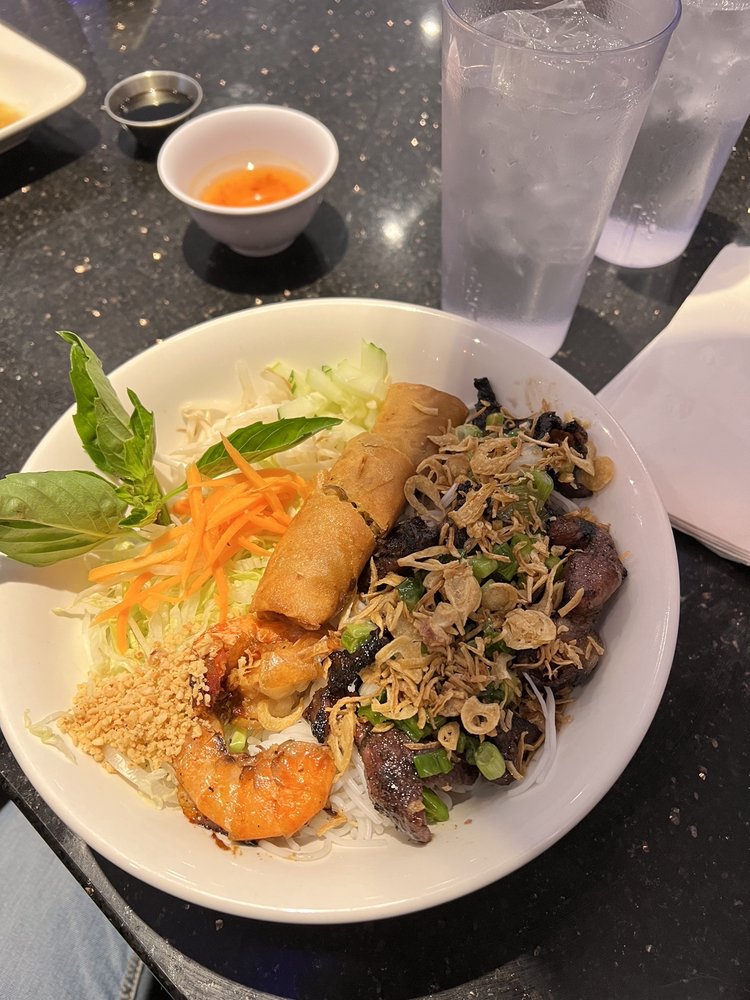 Viet Pho & Grill