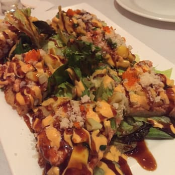 Moonstone - Spicy tuna pizza. A MUST - Chinese Near Me - Great Neck, New York