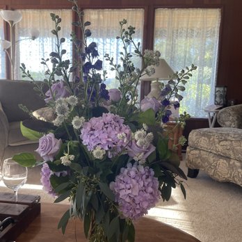 Penguin Florist & Flower Delivery - Perfection! - Florists Near Me - Corvallis, Oregon