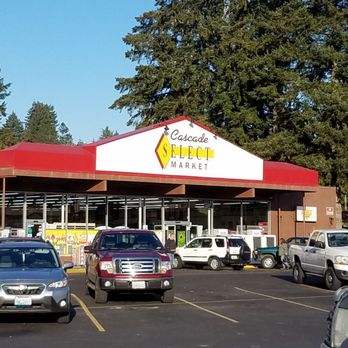 Cascade Select Market - Picture from parking lot of Cascade Select Market. - Grocery Near Me - Castle Rock, Washington Cascade Select Market - Picture from parking lot of Cascade Select Market. - Grocery Near Me - Castle Rock, Washington