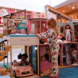 Toys Unique! - Step into a space filled with laughter, learning, and play.