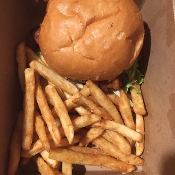 The Cove Restaurant - Bleu Cheese Bacon Burger with crispy fries - New American Near Me - Long Beach, Washington The Cove Restaurant - Bleu Cheese Bacon Burger with crispy fries - New American Near Me - Long Beach, Washington