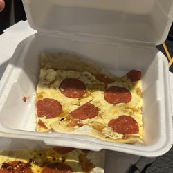 Pizzeria Da Maurizio - Pizza box since no boxes where available