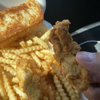 Raising Cane's Chicken Fingers - Chicken Shop Near Me - Phoenix, Arizona