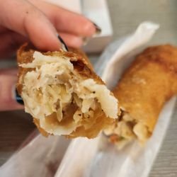 Wonton Gourmet & BBQ - Pork Egg Roll