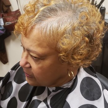 The Dunn Look - Hair Stylists Near Me - Flushing, Michigan