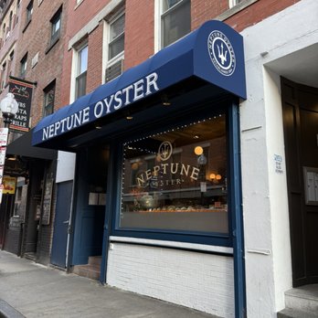 Neptune Oyster - Outside of restaurant - Seafood Near Me - Boston, Massachusetts Neptune Oyster - Outside of restaurant - Seafood Near Me - Boston, Massachusetts