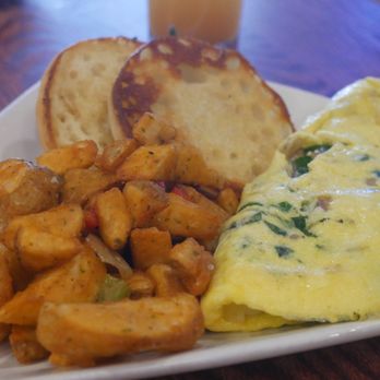 Rockslide Brew Pub - Garden Omelet - spinach, mushrooms, onions, & swiss cheese - Brewpubs Near Me - Grand Junction, Colorado Rockslide Brew Pub - Garden Omelet - spinach, mushrooms, onions, & swiss cheese - Brewpubs Near Me - Grand Junction, Colorado