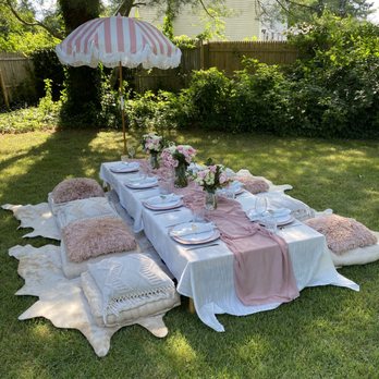 Hamptons Picnic Co - Party & Event Planning Near Me