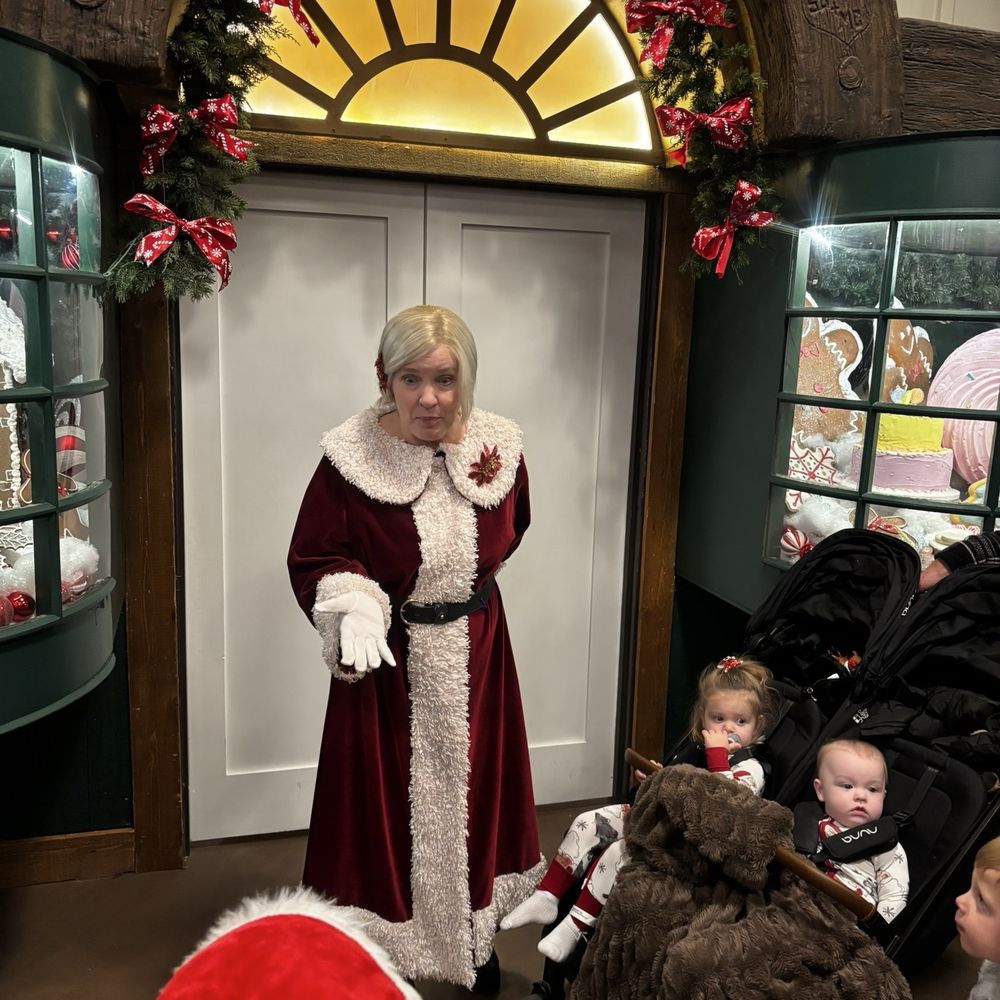 The North Pole Experience - Mrs Claus - Performing Arts Near Me - Flagstaff, Arizona