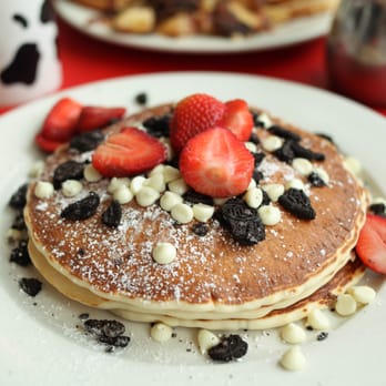Maureen's Kitchen - Oreo and White Chocolate Chip Pancakes with Strawberries at Maureen's Kitchen. Photo by Katie Anello - Breakfast & Brunch Near Me - Smithtown, New York Maureen's Kitchen - Oreo and White Chocolate Chip Pancakes with Strawberries at Maureen's Kitchen. Photo by Katie Anello - Breakfast & Brunch Near Me - Smithtown, New York