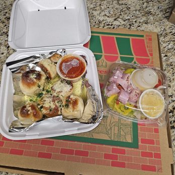 Antonella's Pizzeria - KNOTS & SALAD - Pizza Near Me - Winter Park, Florida