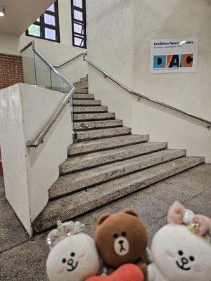 Downtown Art Center by null