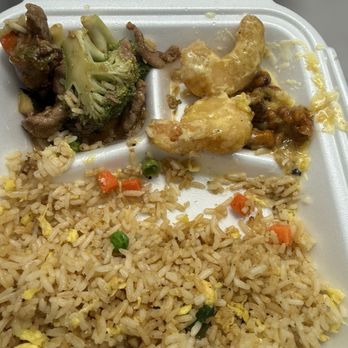 Panda Express - Plate with beef and broccoli and shrimp with fried rice - Chinese Near Me - Austin, Texas