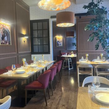 Giostra By Fabio Viviani - Interior - Italian Near Me - South Barrington, Illinois