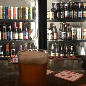 The Stein & Vine - Bars Near Me - Brandon, Florida
