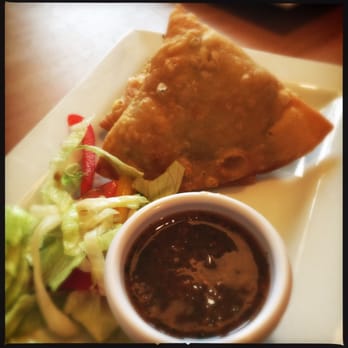 Ranjit's Kitchen - Beautifully light and fluffy samosa. - Indian Near Me - Glasgow, GLG Ranjit's Kitchen - Beautifully light and fluffy samosa. - Indian Near Me - Glasgow, GLG