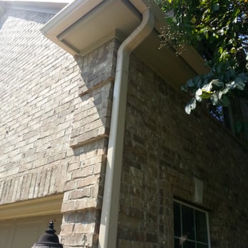 Collard Gutters - The gutters Mr. Collard installed. Nice attention to detail along the front of my eves. - Gutter Services Near Me - Reno, Texas Collard Gutters - The gutters Mr. Collard installed. Nice attention to detail along the front of my eves. - Gutter Services Near Me - Reno, Texas