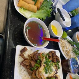 Chả Giò / Egg Rolls