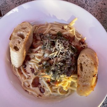 Pecan Grill and Brewery - Hatch Chicken Pasta - American Near Me - Las Cruces, New Mexico Pecan Grill and Brewery - Hatch Chicken Pasta - American Near Me - Las Cruces, New Mexico
