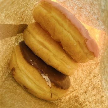Lucky Donuts - Donuts Near Me - Phoenix, Arizona