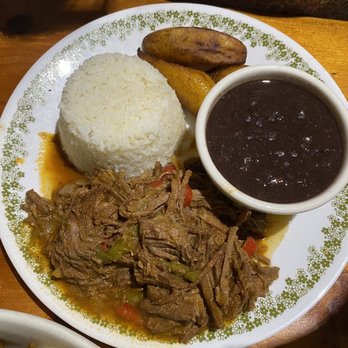 El Ambia Cubano - Ropa Vieja - Cuban Near Me - Melbourne, Florida