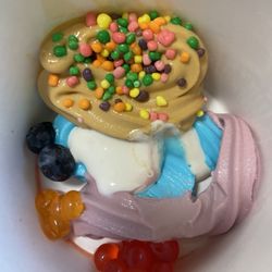 Menchie's - Fro-yo for a 2 year old