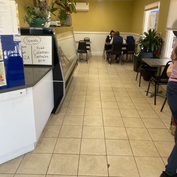 Basa Seafood Express - Main dining area. - Poke Near Me - Castro Valley, California Basa Seafood Express - Main dining area. - Poke Near Me - Castro Valley, California