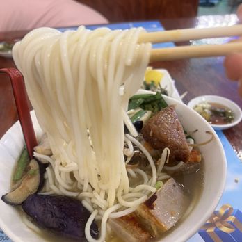 Loi's Kitchen - Vietnamese Near Me - Garden Grove, California