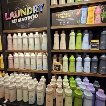 Bath & Body Works - Laundry detergent and booster - Cosmetics & Beauty Supply Near Me - Cedar Park, Texas